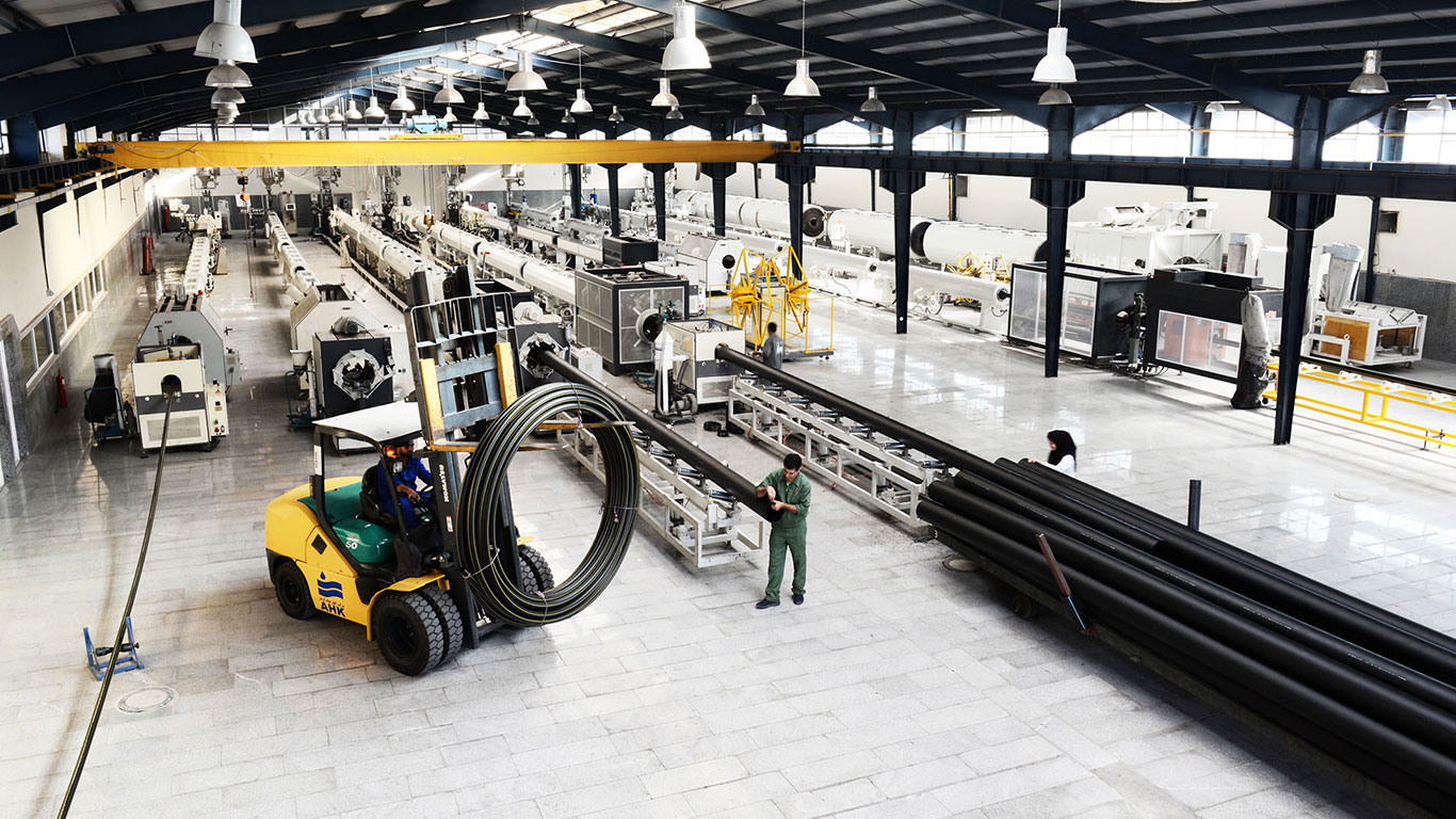 لوله و اتصالات پلی اتیلن برای مصارف کشاورزی و آبرسانی